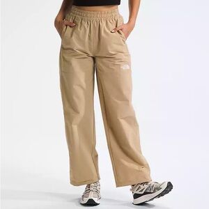 The North Face Women’s TNF™ Easy Wind Pants